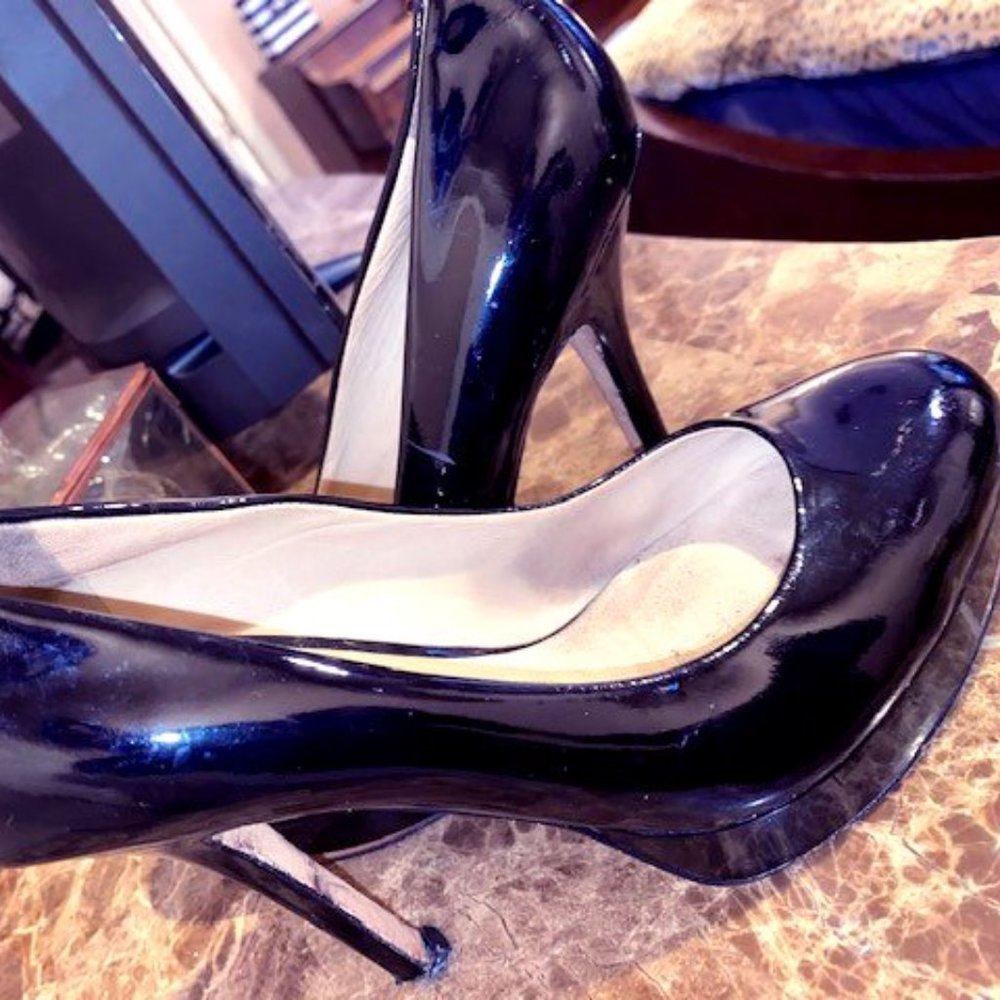 JOAN & DAVID Black Patent Leather Platform Pumps